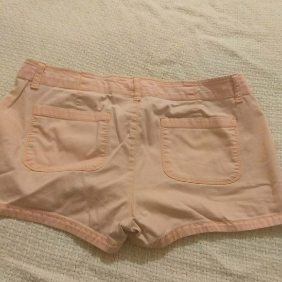 Peach Arizona Jeans shorts - Picture 2 of 2